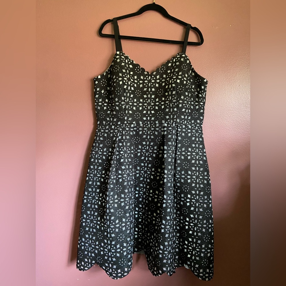 City chic laser cut black lace dress 16